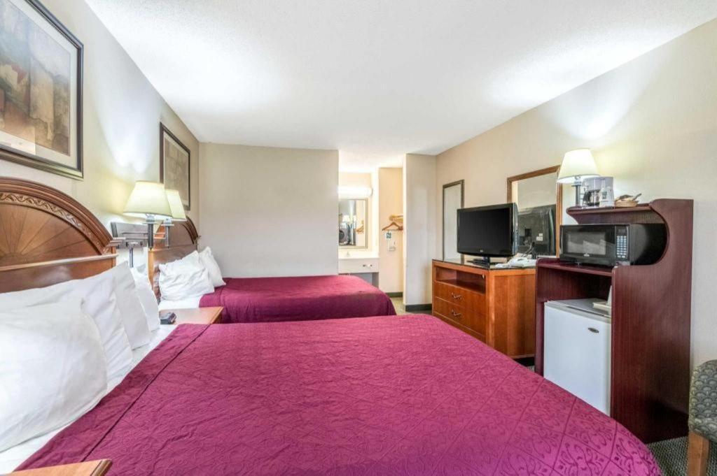 Quality Inn Ripley ภายนอก รูปภาพ