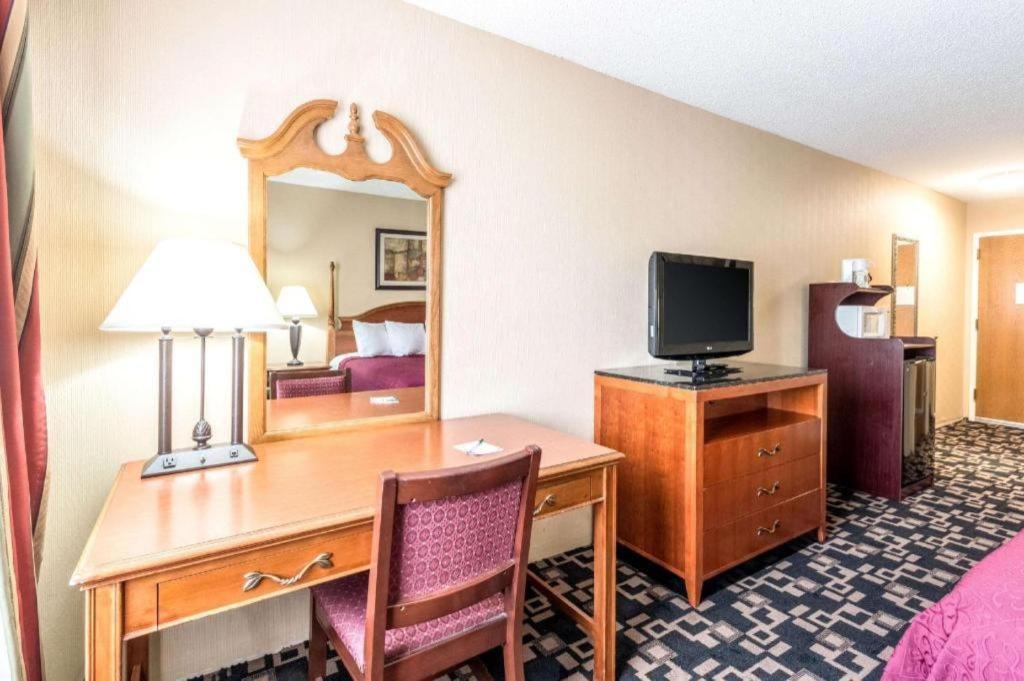 Quality Inn Ripley ภายนอก รูปภาพ